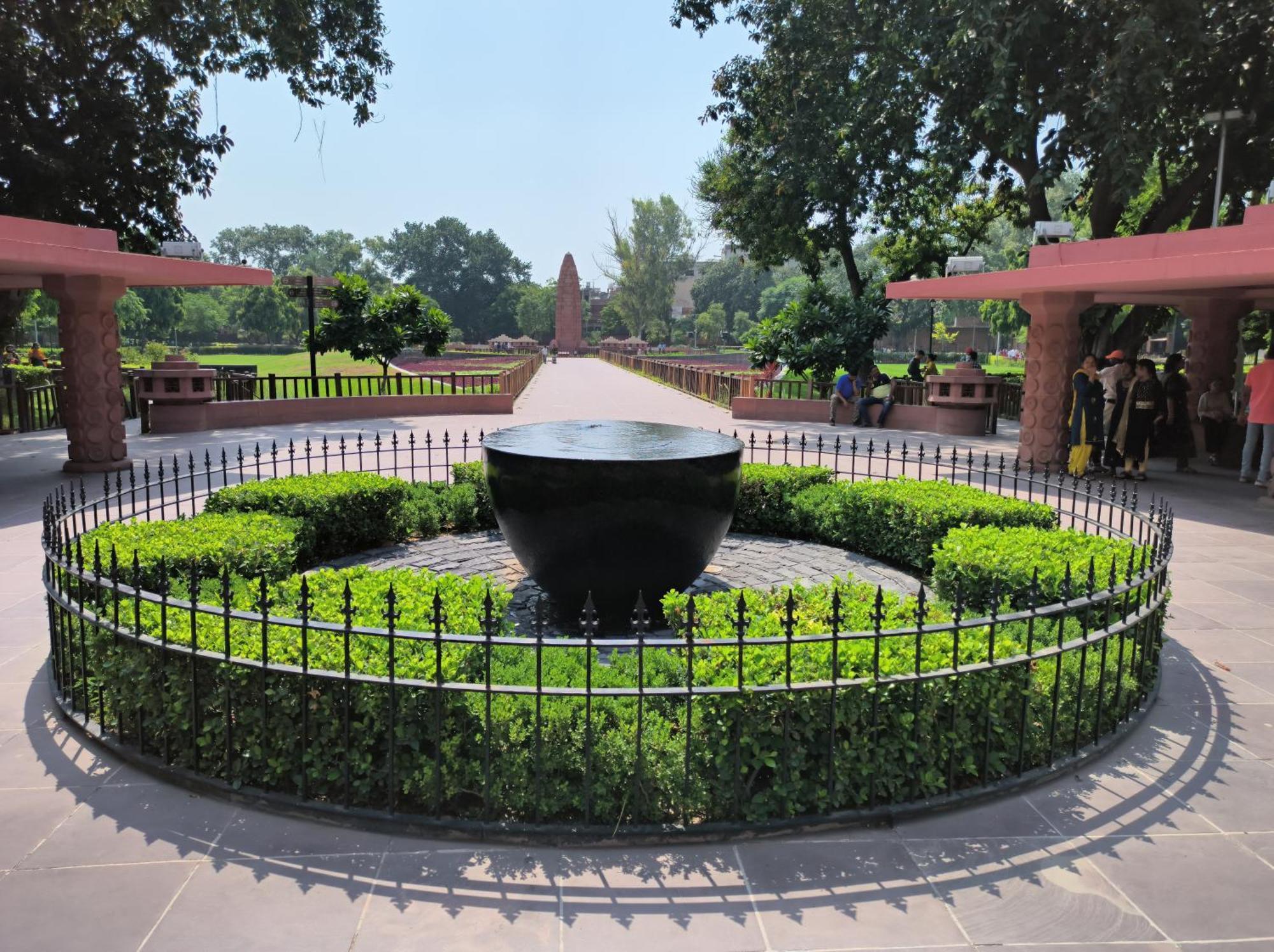 Courtyard By Marriott Amritsar Hotel Exterior photo